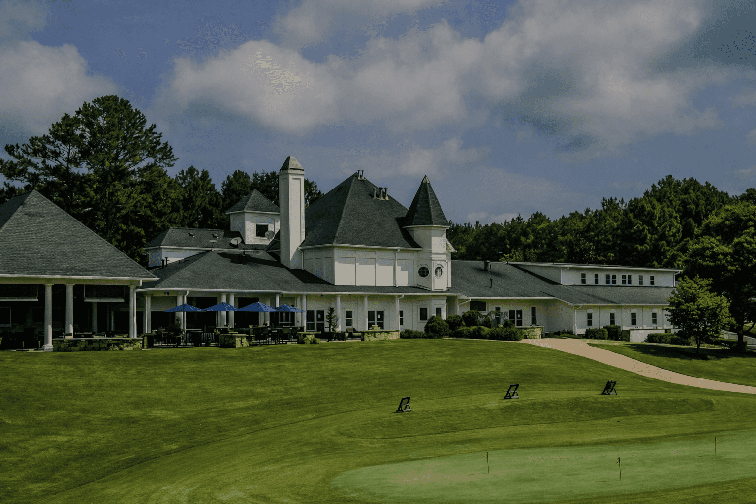 White Columns Country Club gated golf community and estate homes in Milton, GA