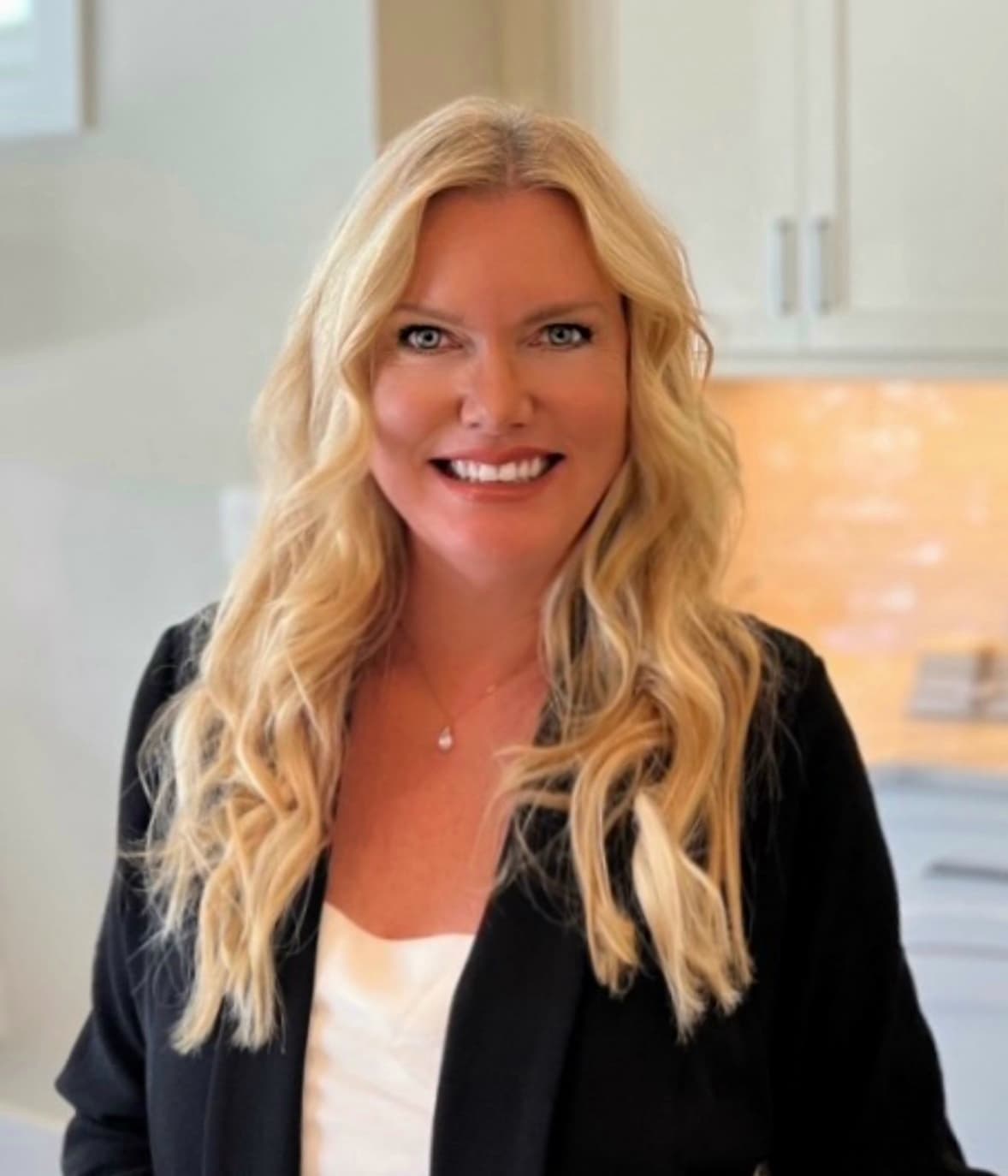 Jeni Hall, North Atlanta luxury real estate specialist